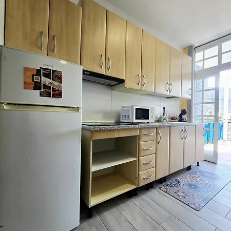 Sunny Holidays Cristianos Apartment *