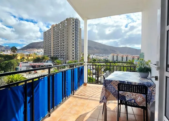 Sunny Holidays Cristianos *