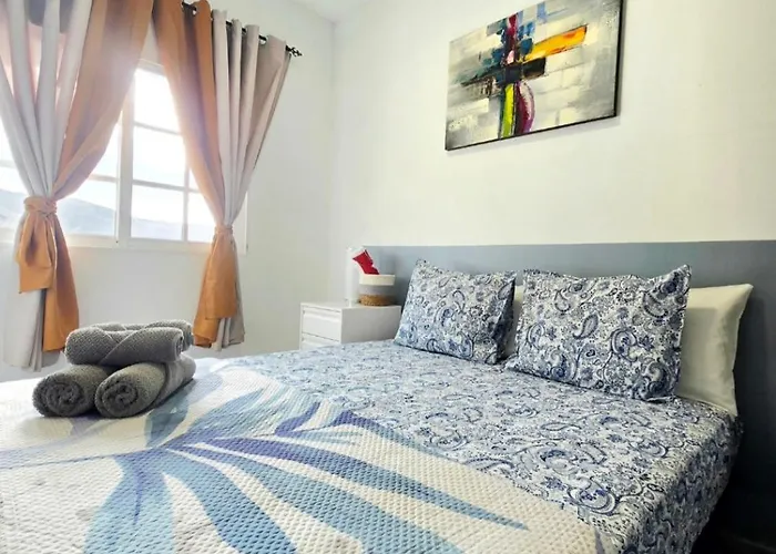 Sunny Holidays Cristianos Los Cristianos (Tenerife)